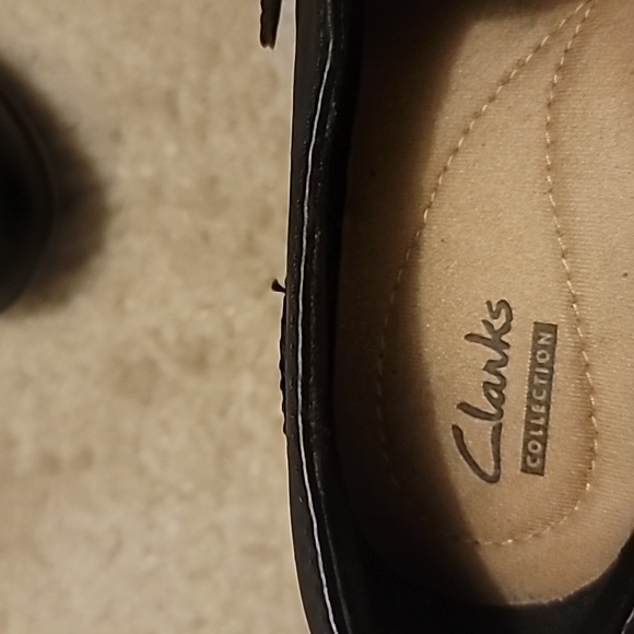 Clarks Black Heel Booties Size 8M - Picture 5 of 8